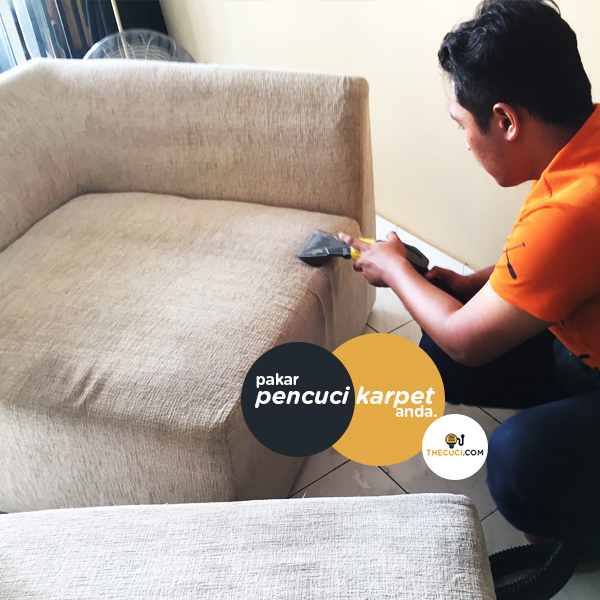 cuci-sofa